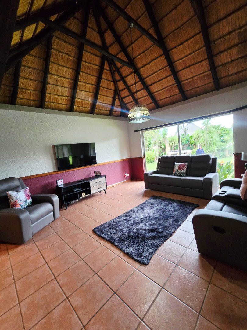 3 Bedroom Property for Sale in La Hoff North West